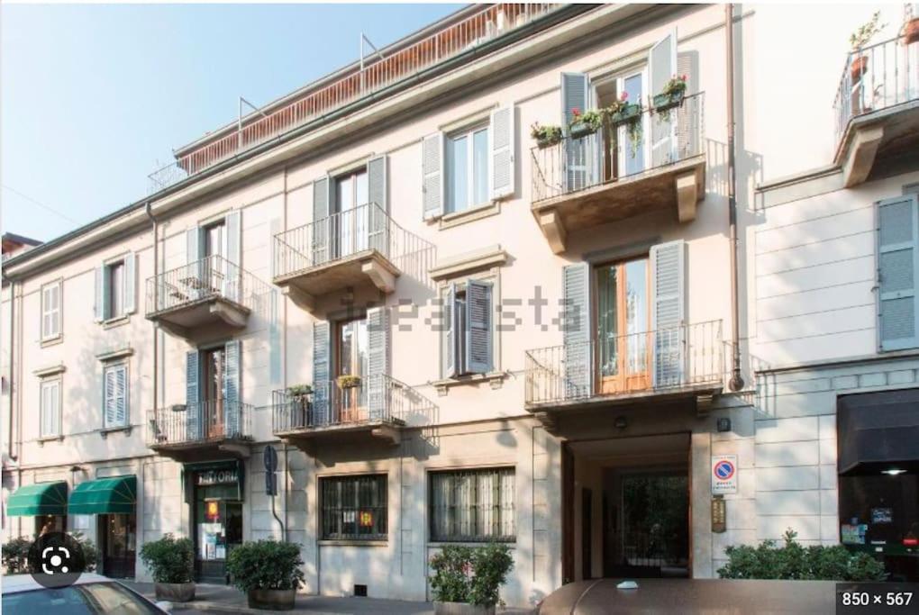 Il Giardino Garden View Apartment Милано Екстериор снимка