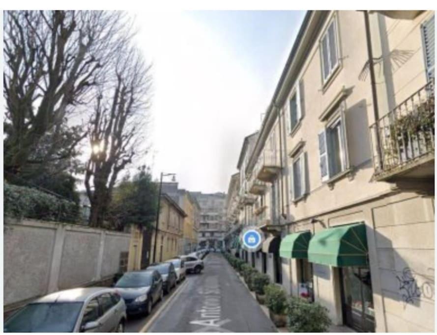 Il Giardino Garden View Apartment Милано Екстериор снимка