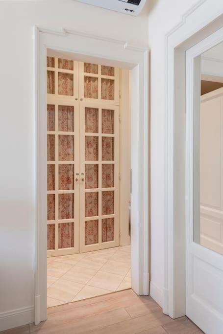 Il Giardino Garden View Apartment Милано Екстериор снимка