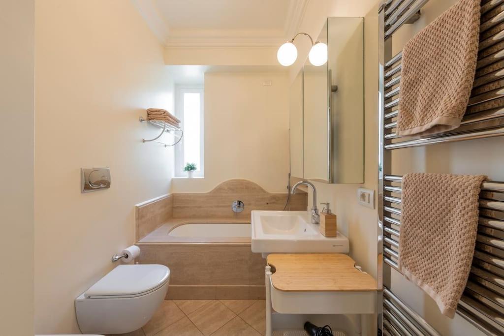 Il Giardino Garden View Apartment Милано Екстериор снимка
