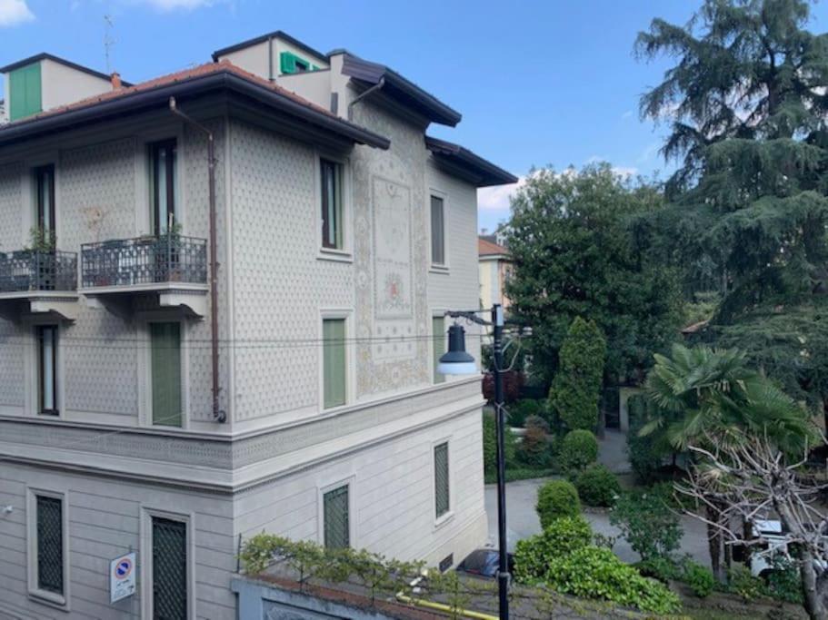 Il Giardino Garden View Apartment Милано Екстериор снимка