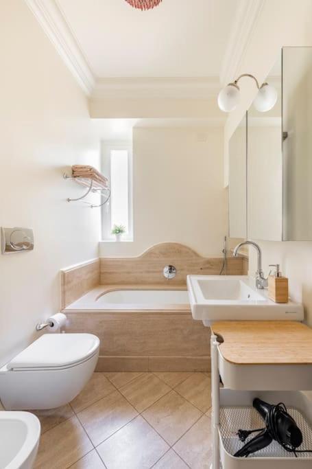 Il Giardino Garden View Apartment Милано Екстериор снимка
